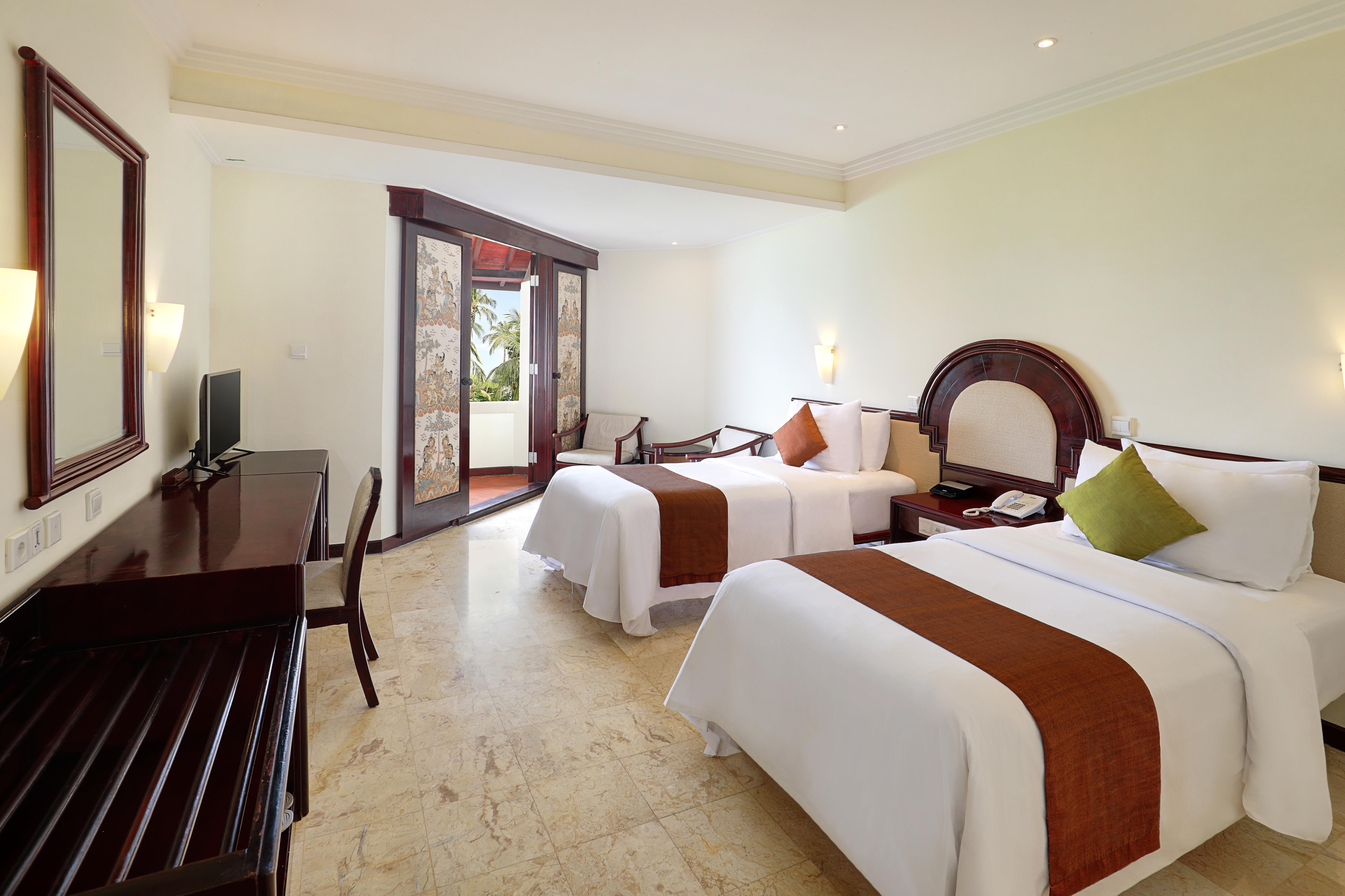 Discovery Kartika Plaza Hotel Kuta Lombok Exterior foto Deluxe Room