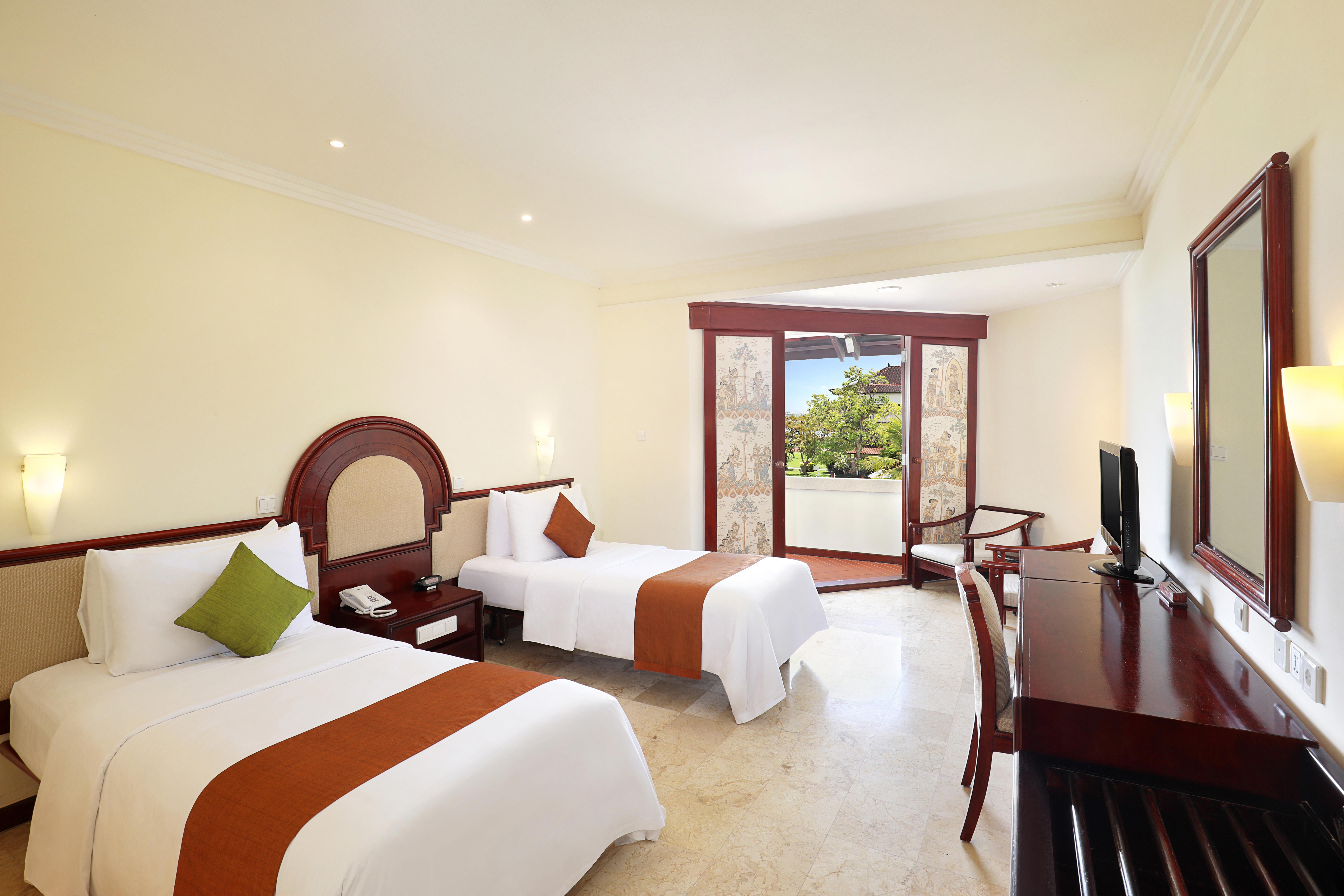 Discovery Kartika Plaza Hotel Kuta Lombok Exterior foto