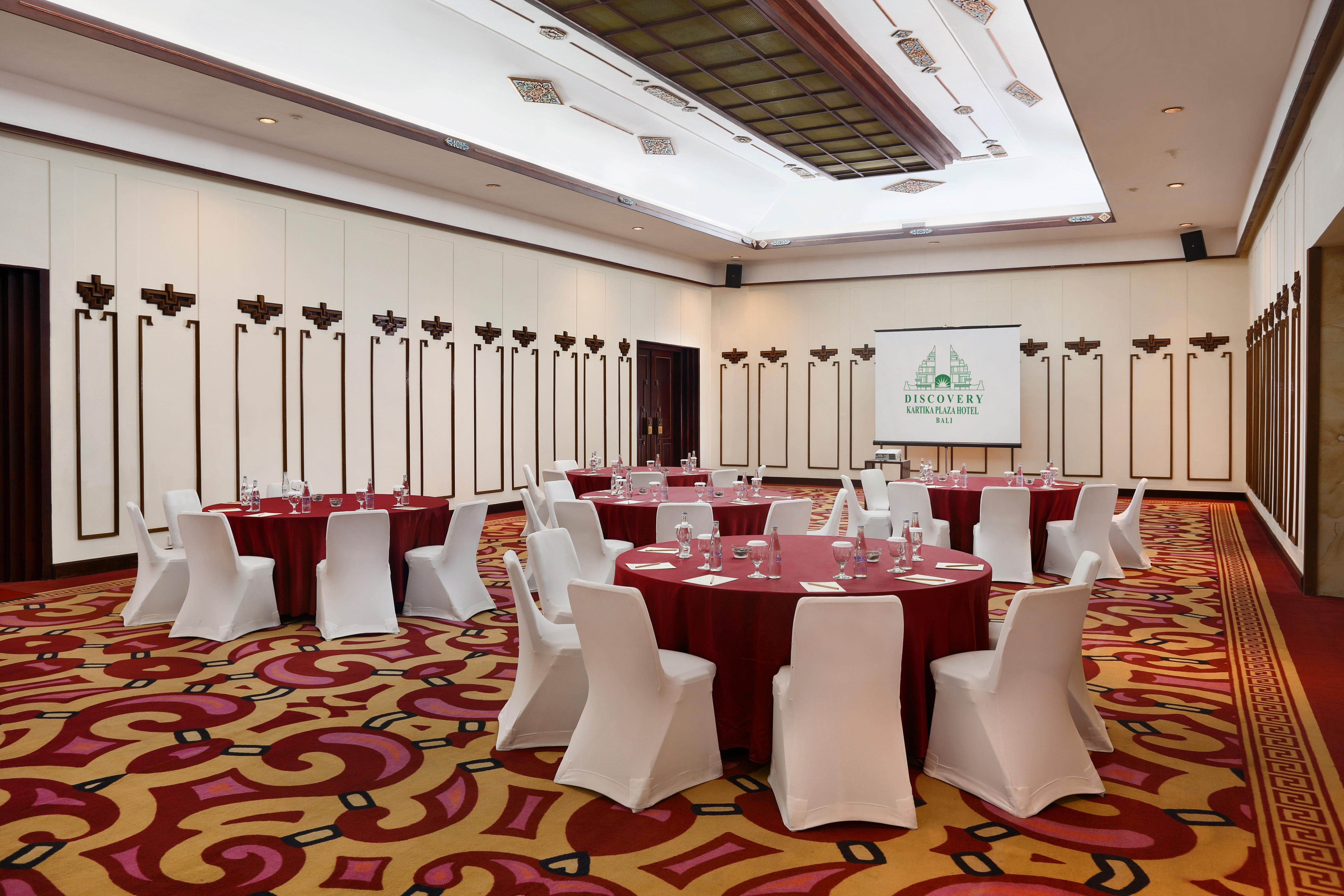 Discovery Kartika Plaza Hotel Kuta Lombok Exterior foto Meeting room