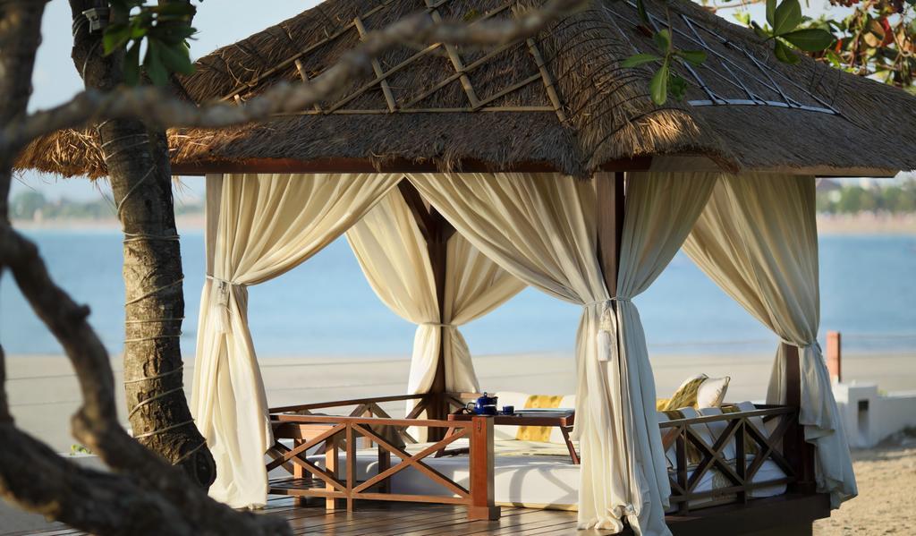 Discovery Kartika Plaza Hotel Kuta Lombok Exterior foto Spa at the resort