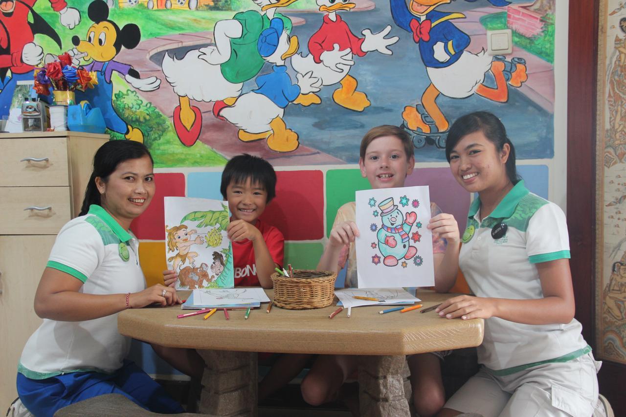 Discovery Kartika Plaza Hotel Kuta Lombok Exterior foto Child Development Center